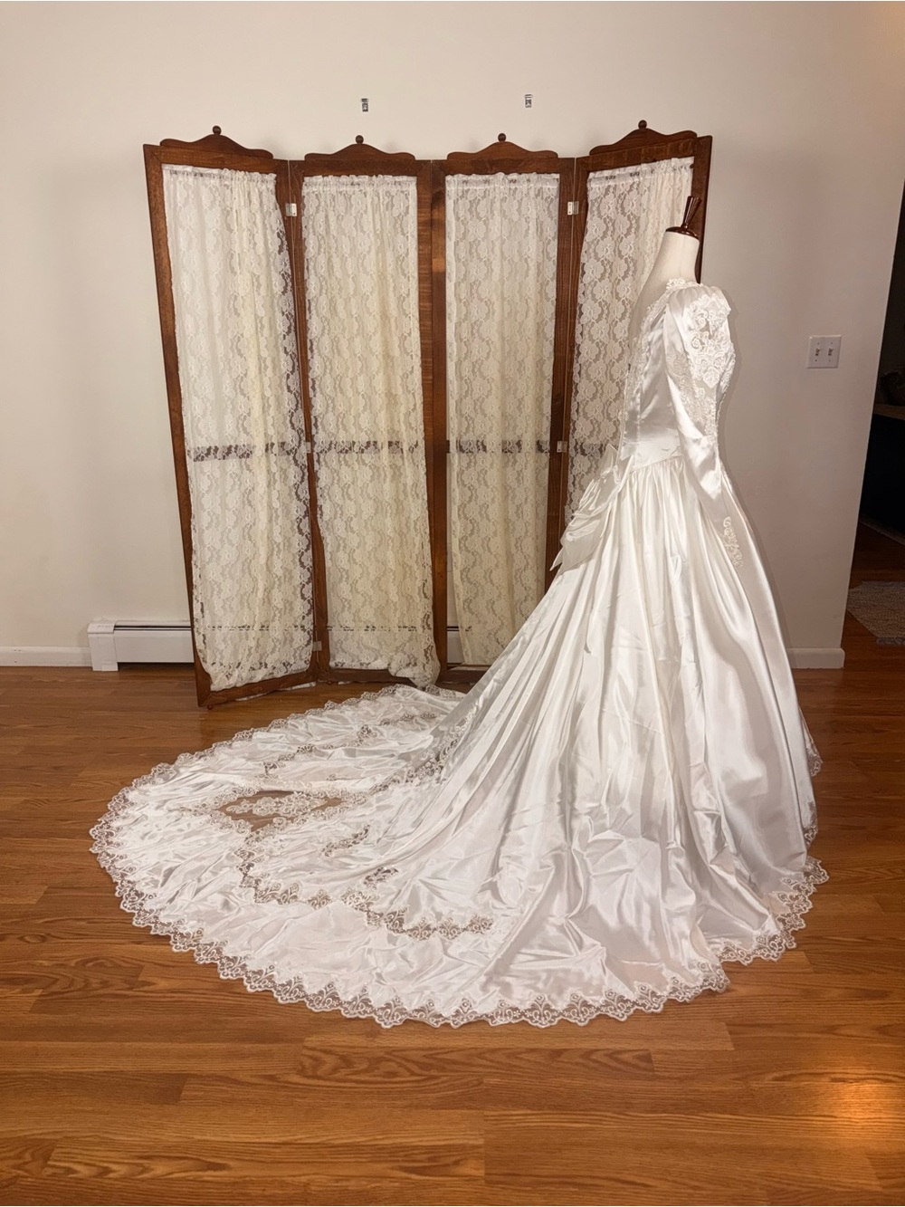 Beautiful Vintage 90s Alfred Angelo Satin Wedding Gown - Picture 4 of 7